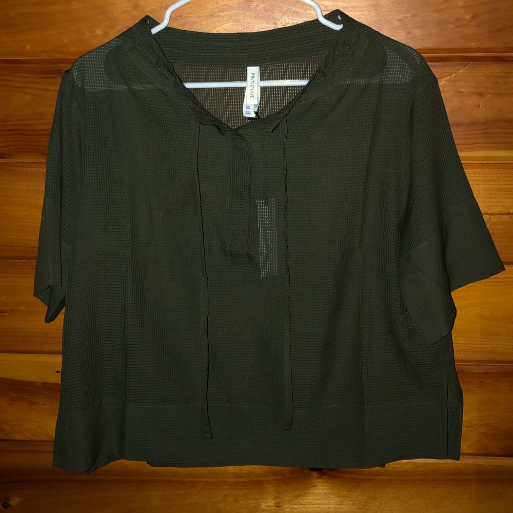 NWT breathable oversized t-shirt